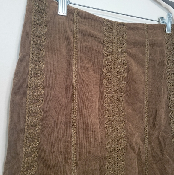 Boden Embroidered Corduroy Boho Skirt Size 8 - Picture 3 of 7